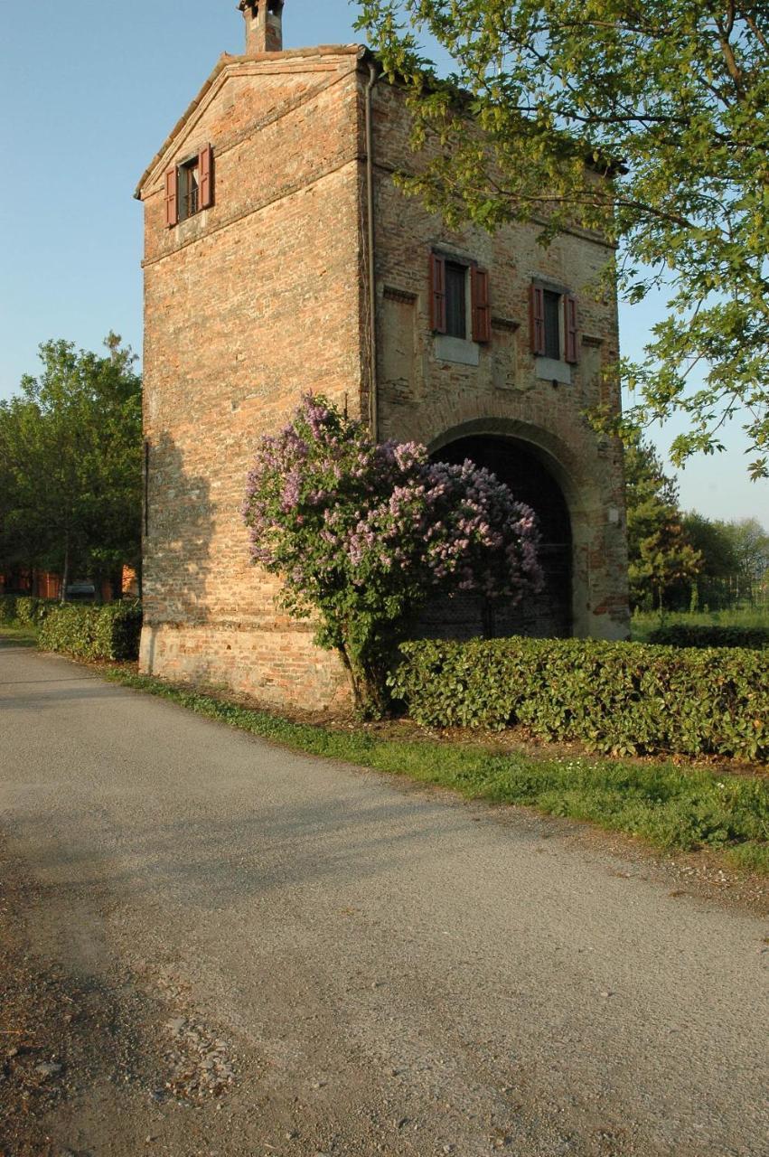 Villa Antica Grancia Benedettina à Colorno Extérieur photo